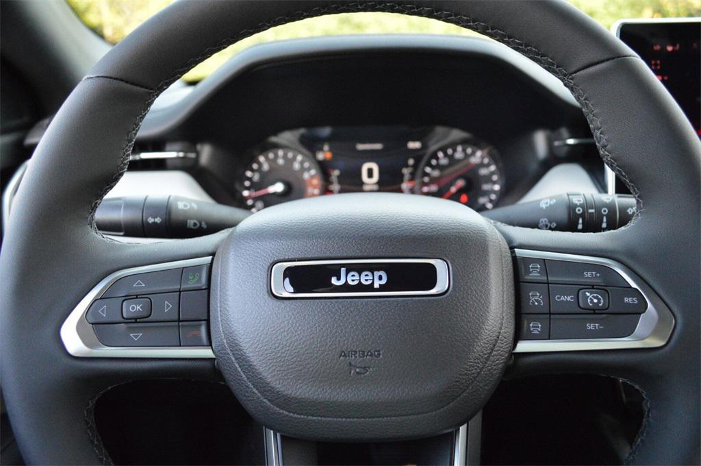 new 2026 Jeep Compass car, priced at $33,499