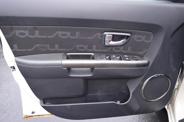 used 2013 Kia Soul car, priced at $6,500