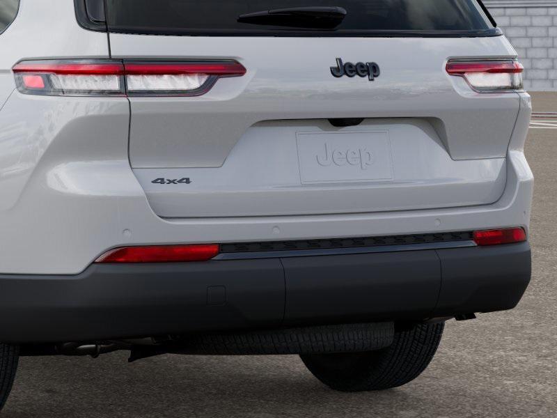 new 2025 Jeep Grand Cherokee L car, priced at $42,999