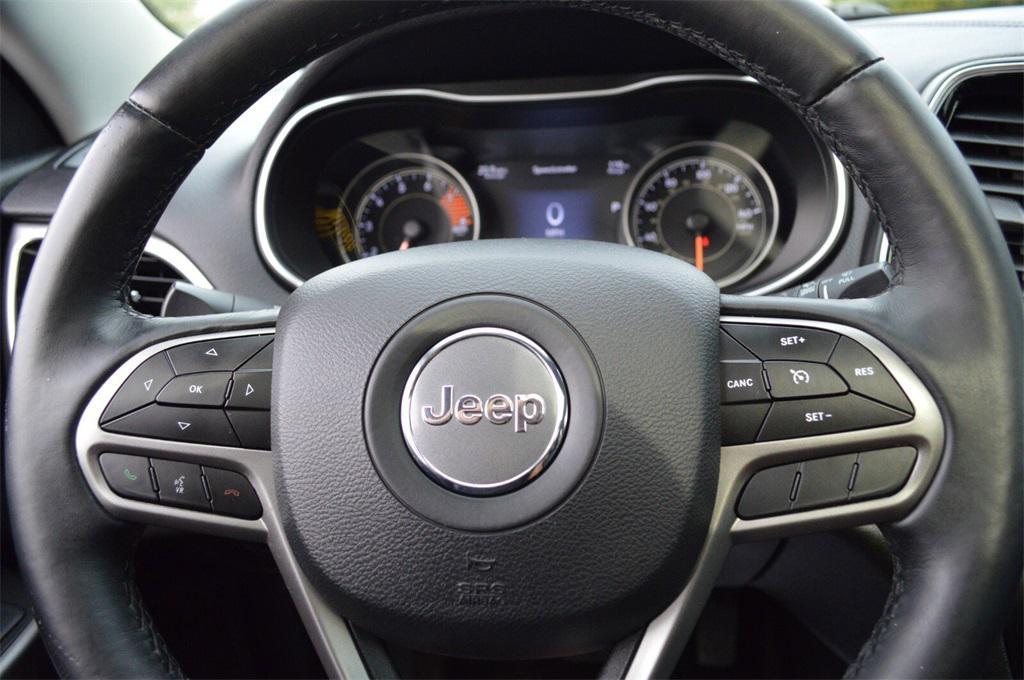 used 2019 Jeep Cherokee car, priced at $19,977