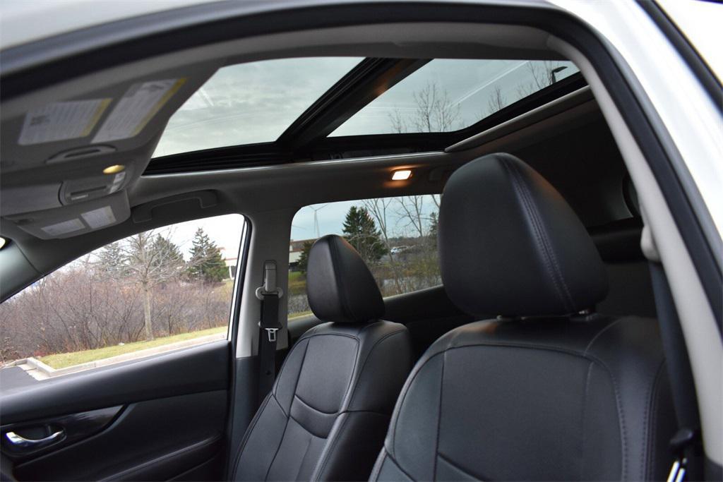 used 2019 Nissan Rogue car, priced at $15,991