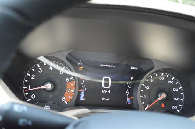 new 2025 Jeep Compass car, priced at $32,499