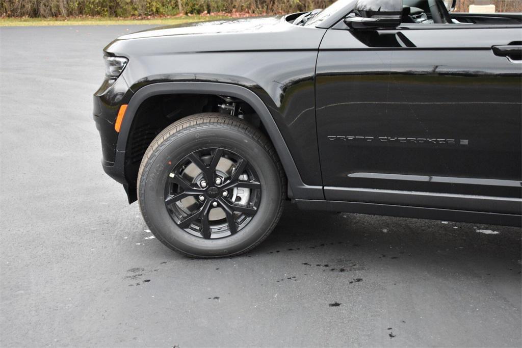 new 2025 Jeep Grand Cherokee L car, priced at $43,599