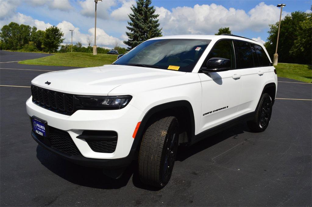 used 2024 Jeep Grand Cherokee car, priced at $34,665