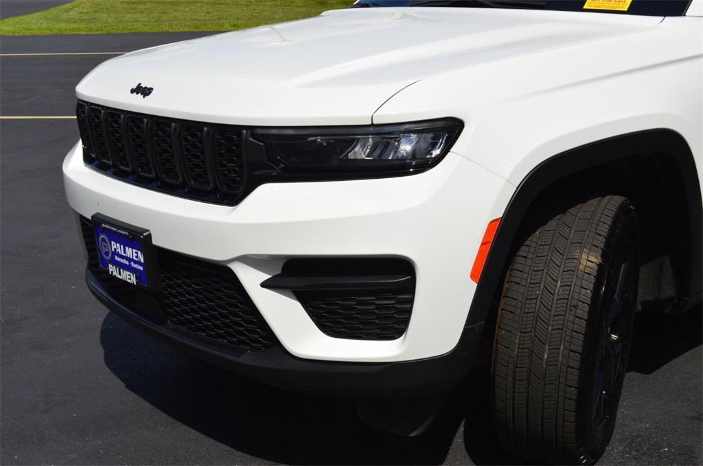 used 2024 Jeep Grand Cherokee car, priced at $34,665