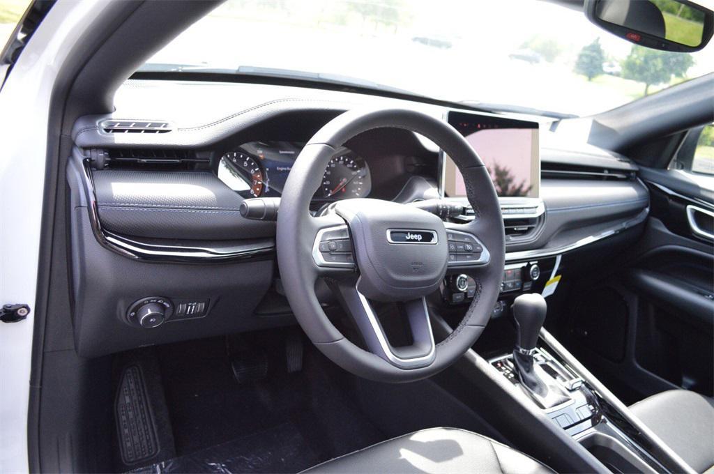 new 2025 Jeep Compass car, priced at $35,399