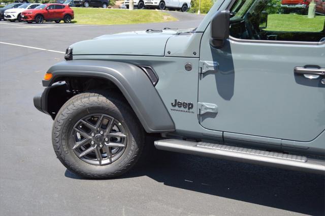 new 2025 Jeep Wrangler car, priced at $49,999