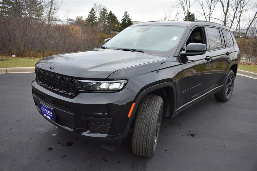 new 2025 Jeep Grand Cherokee L car, priced at $43,599