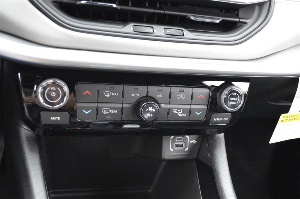 new 2026 Jeep Compass car, priced at $33,499