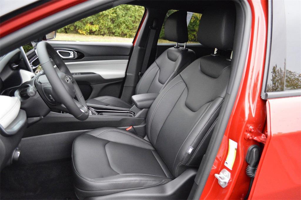 new 2026 Jeep Compass car, priced at $33,499