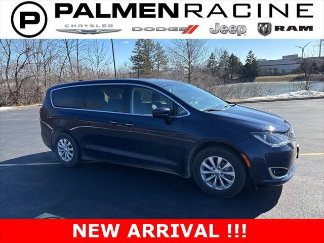 used 2019 Chrysler Pacifica car, priced at $18,469