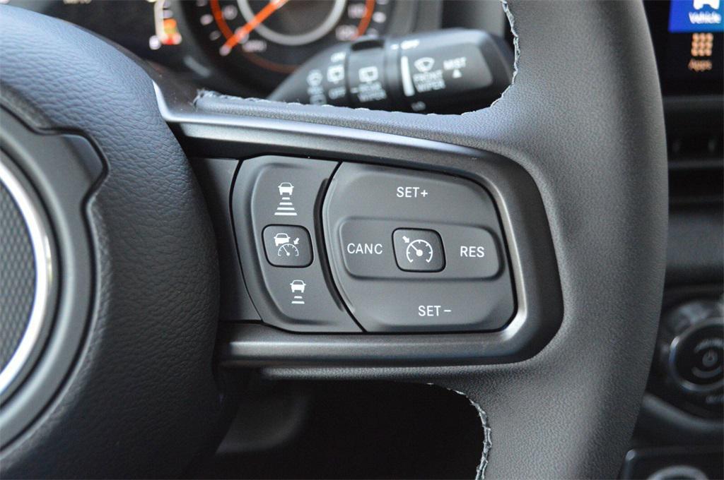 new 2025 Jeep Wrangler car, priced at $48,999