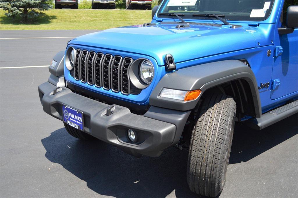 new 2025 Jeep Wrangler car, priced at $48,999