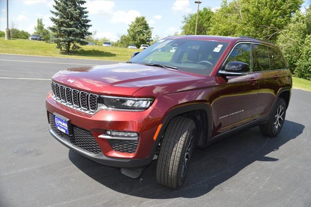new 2025 Jeep Grand Cherokee car, priced at $42,999