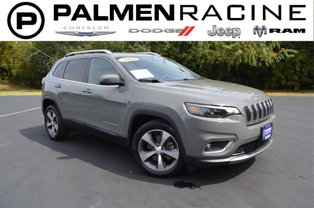 used 2019 Jeep Cherokee car, priced at $19,471