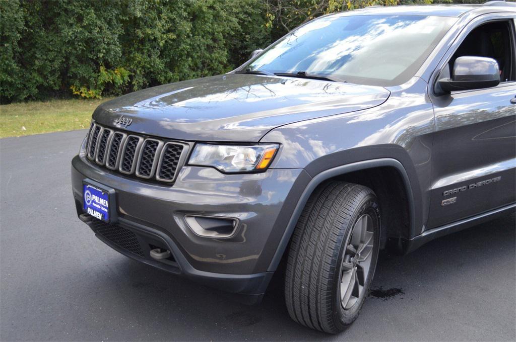 used 2016 Jeep Grand Cherokee car, priced at $11,499