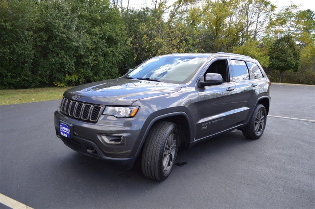 used 2016 Jeep Grand Cherokee car, priced at $11,499