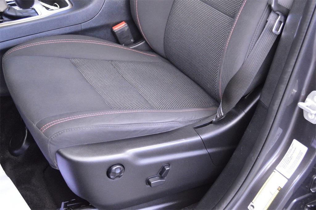 used 2016 Jeep Grand Cherokee car, priced at $11,499