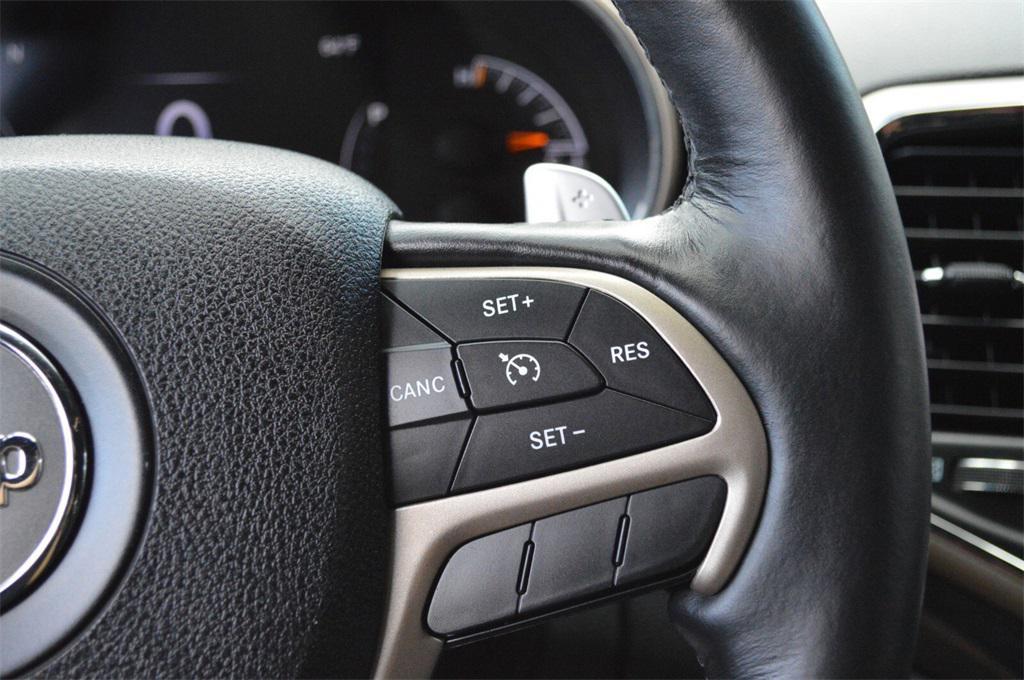 used 2016 Jeep Grand Cherokee car, priced at $11,499