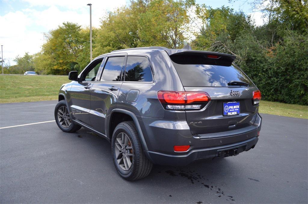 used 2016 Jeep Grand Cherokee car, priced at $11,499