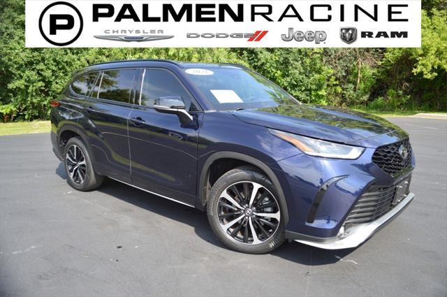 used 2021 Toyota Highlander car, priced at $35,944