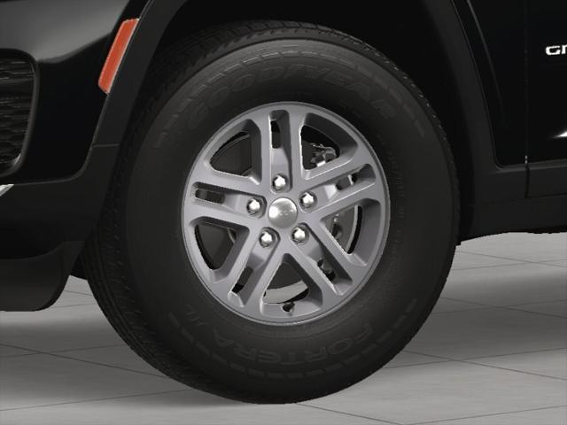 new 2025 Jeep Grand Cherokee car, priced at $39,999