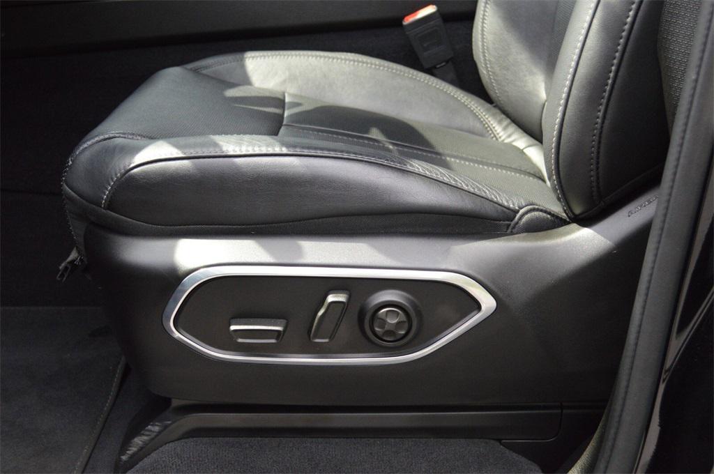 used 2024 Jeep Wagoneer L car, priced at $58,977