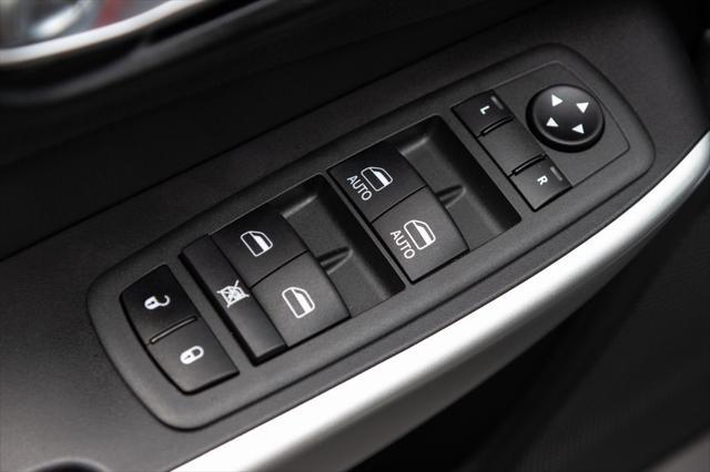 used 2022 Jeep Cherokee car, priced at $23,996