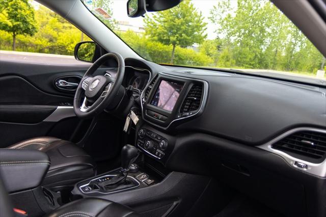 used 2022 Jeep Cherokee car, priced at $25,996