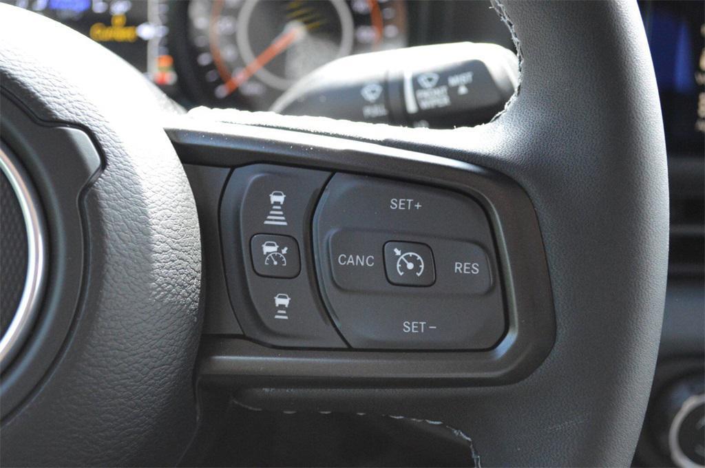 new 2025 Jeep Gladiator car, priced at $44,499