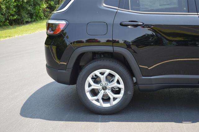 new 2025 Jeep Compass car, priced at $31,983