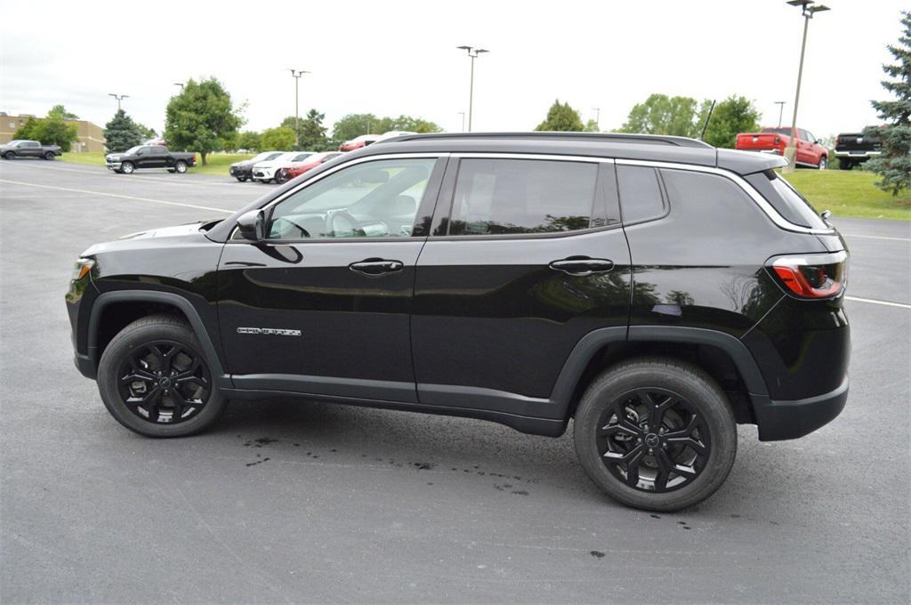 new 2025 Jeep Compass car, priced at $27,936