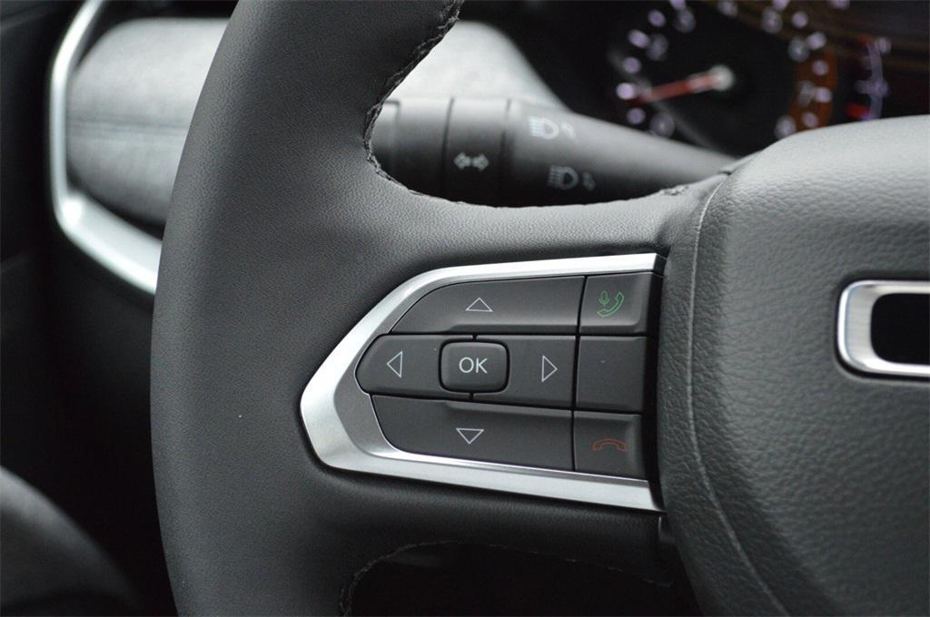 new 2025 Jeep Compass car, priced at $27,936