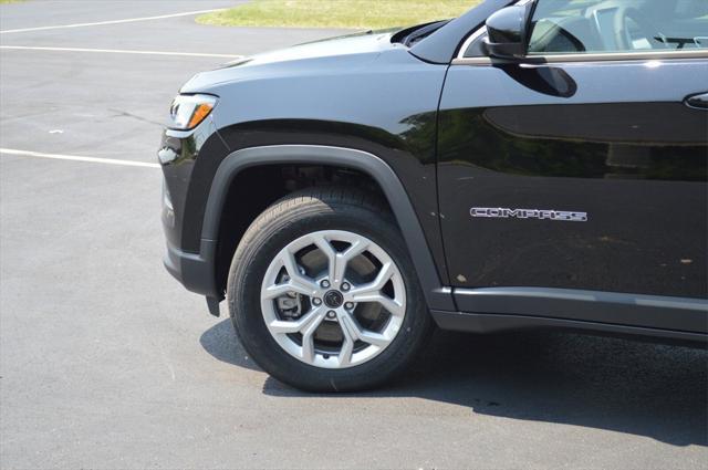 new 2025 Jeep Compass car, priced at $31,983