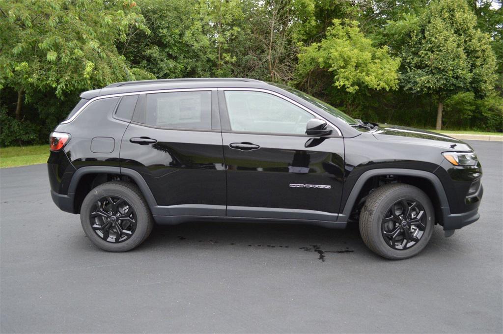 new 2025 Jeep Compass car, priced at $27,936