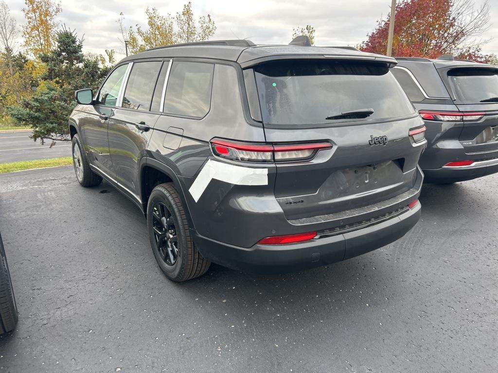 new 2025 Jeep Grand Cherokee L car, priced at $43,599