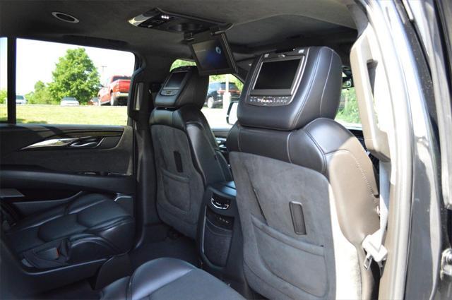 used 2019 Cadillac Escalade car, priced at $39,943