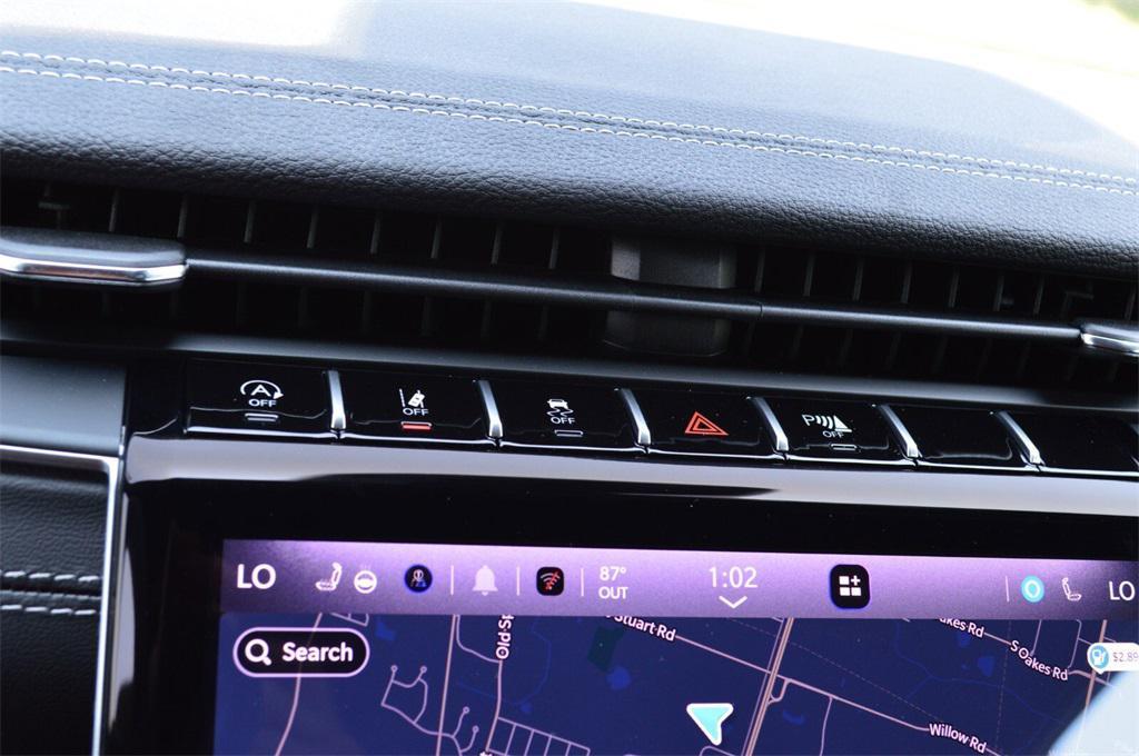 new 2025 Jeep Grand Cherokee car, priced at $42,999