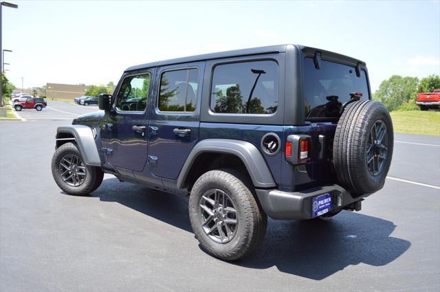 new 2025 Jeep Wrangler car, priced at $45,277