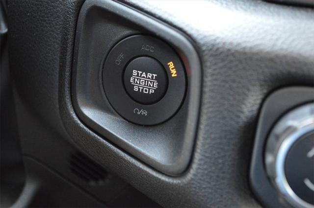 new 2025 Jeep Wrangler car, priced at $45,277