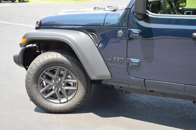 new 2025 Jeep Wrangler car, priced at $45,277