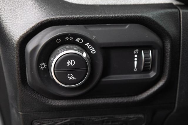 used 2024 Jeep Gladiator car, priced at $41,469