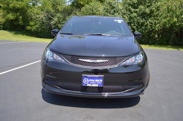 new 2025 Chrysler Voyager car, priced at $39,999