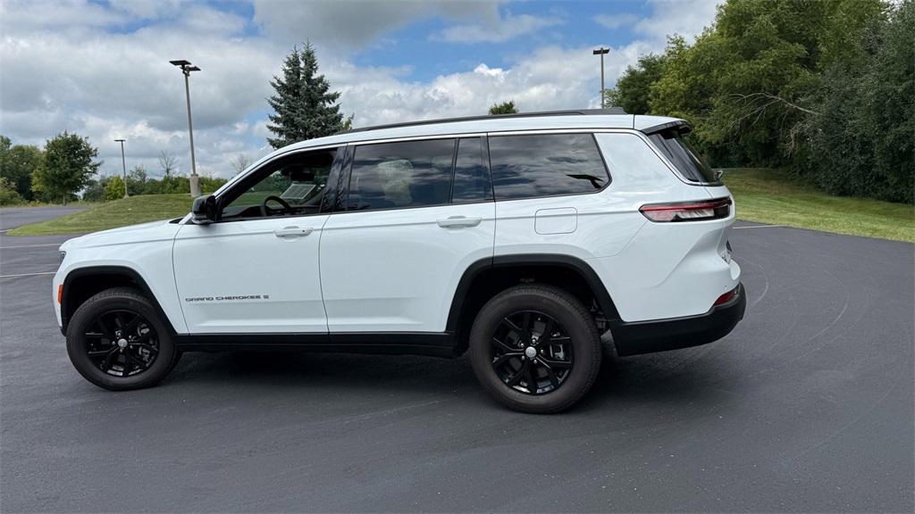 new 2025 Jeep Grand Cherokee L car, priced at $44,999