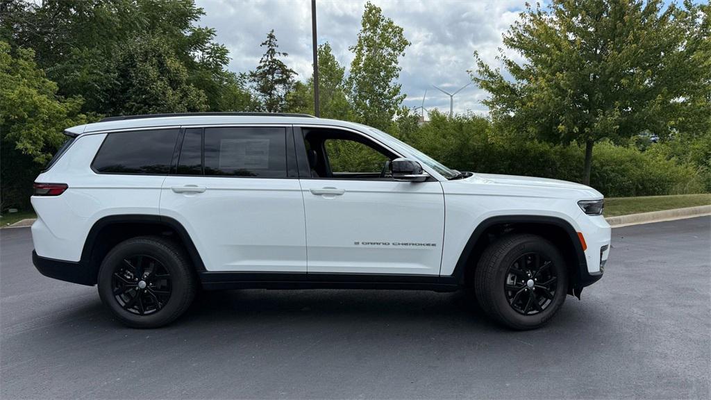 new 2025 Jeep Grand Cherokee L car, priced at $44,999