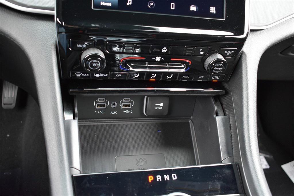 new 2025 Jeep Grand Cherokee L car, priced at $42,999