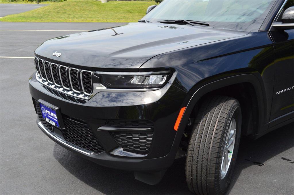 new 2025 Jeep Grand Cherokee car, priced at $38,999