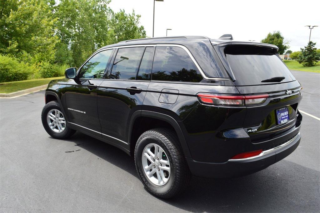 new 2025 Jeep Grand Cherokee car, priced at $38,999