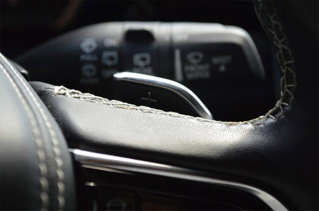 used 2022 Jeep Grand Cherokee car, priced at $33,637