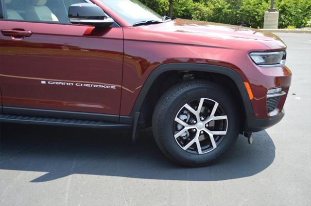 used 2024 Jeep Grand Cherokee car, priced at $41,990